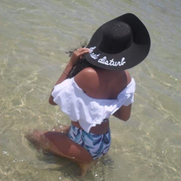 Do Not Disturb Beach Sun Hat Straw Embroidered New - Picture 7 of 8